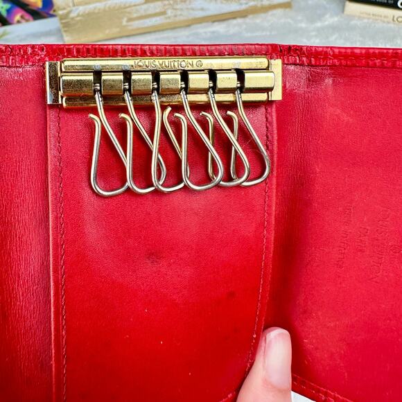 Louis Vuitton red Epi leather 6 key holder wallet keychain vintage custo… - Picture 10 of 16